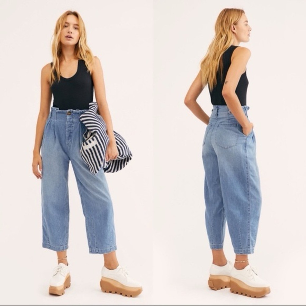 Free People High-Rise Pleated Wide Leg Jeans Button fly